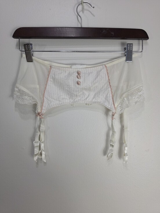 La SENZA Other - La SENZA Ivory and Blush Lace Garter Belt